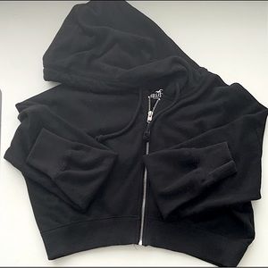Black hollister cropped zip-up hoodie size XS